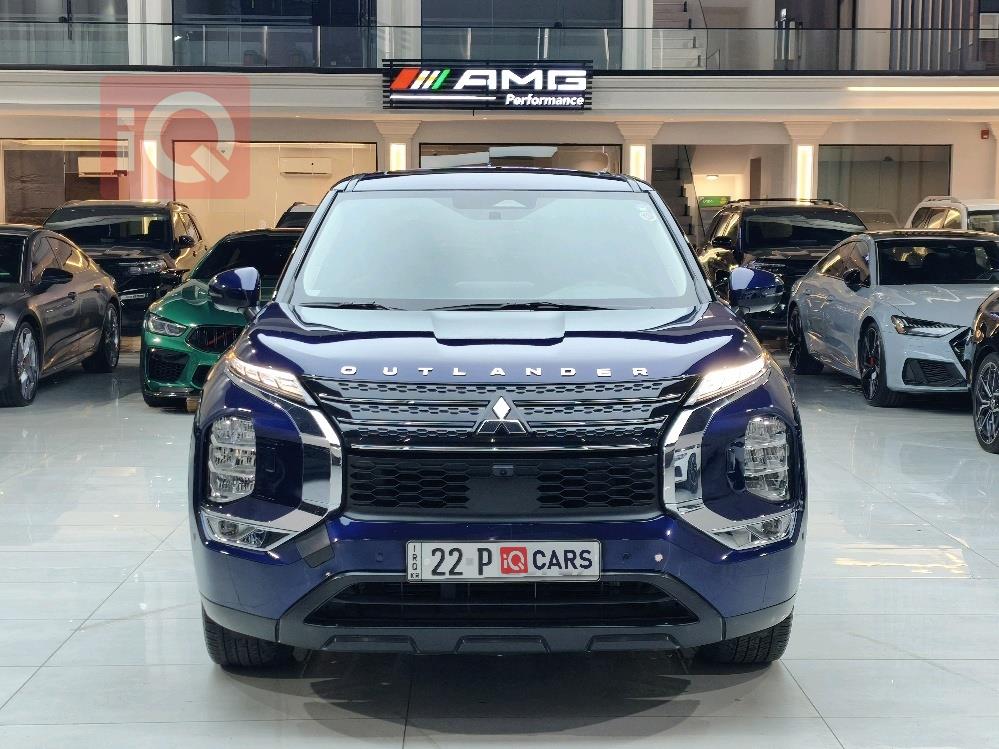 ميتسوبيشي اوتلاندر